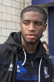 👀 Gazzetta dello Sport reports that Albion made a bid to sign another  young centre-back from Italy during the transfer window. Albion are said to  have put in a significant offer for