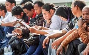Pengangguran terbuka ini yang paling menjadi sorotan masalah di tanah air. Angka Pengangguran Di Indonesia Dikhawatirkan Bisa Capai 12 7 Juta Orang Tahun 2021 Imbas Corona