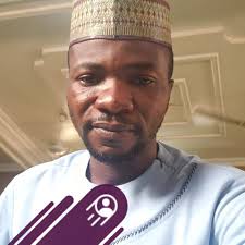 🎉Meet Beijing Mærsk 👋 Our newest fleet member is here and equipped with a  dual-fuel engine to meet the energy transition. 🚢 Big ship means 📏Big  specs: Length: 350 meters Breadth :