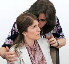 Paula narváez, precandidata presidencial de la oposición, empezó a formar su equipo con el cual buscará ser una nueva alternativa para la moneda. Escuchar E Mail Uno De Sus Grandes Atributos Es Que No Tiene Un Liderazgo Personalista Gabriel De La Fuente Exministro Segpres Termino Siendo Una Persona Con Mucho Peso Era Una Voz Muy Distinta Clarissa Hardy Exministra De Planificacion