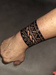 98 Idees De Bracelet Pour Bras En 2021 Tatouage Maori Tatouage Tatouage Polynesien
