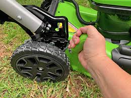 Using an electric mower can be useful when it comes to cost and efficiency. Greenworks Pro 60v Cordless 21 Self Propelled Brushless Lawn Mower W 5 0 Ah Battery Review Say Goodbye To Gas The Gadgeteer
