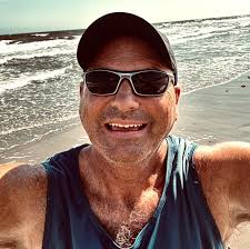 The moment when you're live on-air and Larry Sprinkle's mic dies! We share!  Making sure nothing comes between you and your First Warn Forecast!