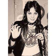 Pin By Evee Fuentes On The Runaways Joan Jett Joan Wonder Woman