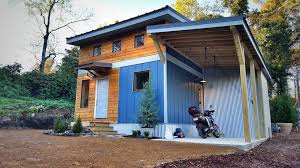Wind River Tiny Homes Normally Builds Smaller Tiny Houses But This Time They Made An Exception And What An Exception Micro House Tiny House Tiny House Talk