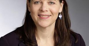 Jill Whitley's Instagram, Twitter & Facebook