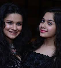 Avneet Kaur Avneet kaur (born 13 october 2001) is an indian actress. avneet kaur
