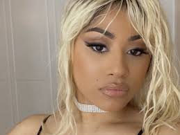 1164 x 1600 jpeg 341 кб. Hennessy Carolina S Blonde Hair Has Her Looking Like Nicki Minaj Sohh Com