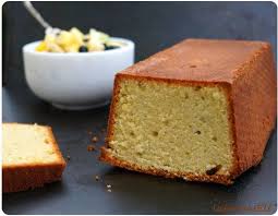 Recette Du Cake Parfait Moelleux Et Aerien Dense Et Parfume C Est Le Cake Infiniment Vanille De Pierre Recettes Sucrees Cake Moelleux Recette Patisserie