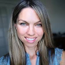 Tia Pruett's Instagram, Twitter & Facebook