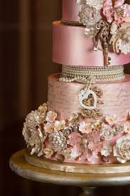 Vintage Wedding Cakes A Touch Of Unexpected Romance And Glam Wedding Cakes Vintage Spring Wedding Cake Gorgeous Wedding Cake