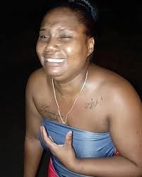 😭😱 #Esmeraldas| MADRE CONSTERNADA POR AHOGAMIENTO DE SU HIJO EN EL RÍO  ESMERALDAS Escenas de mucho dolor, impotencia y consternación vivió la  tarde y noche de este domingo, la mamá de Dereck