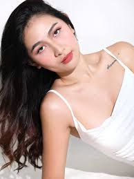 Sobra na Megan Deen Campbell!