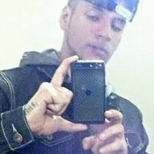 Bryce Trujillo (@estilotrujillo)