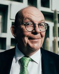 Der Literaturkritiker Denis Scheck im Interview