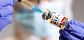 Δημοσιεύτηκαν τα δεδομένα της φάσης 3. Embolio Pfizer Allergies Kai Allergikoi Ti 3eroyme Mexri Shmera Aygh
