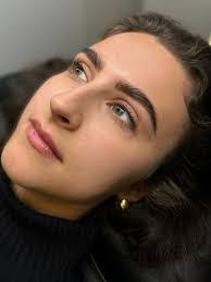 Isabel Ugalde's Instagram, Twitter & Facebook