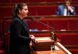 Over 100,000 english translations of french words and phrases. Qualifier De Poissonniere Une Femme C Est Vouloir La Reduire Au Silence L Insulte Contre Cette Deputee Fache Elle