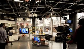 Logistik merupakan seni dan ilmu yang mengatur dan mengontrol arus barang, energi, informasi dan sumber. Inilah 5 Posisi Kerja Entry Level Di Bagian Produksi Televisi Rencanamu