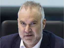 What Ottawa can learn from this Senators-LeBreton mess