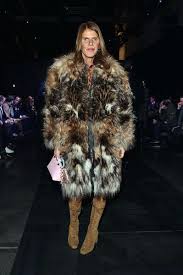 Anna Dello Russo Photos Photos Front Row At Fendi