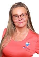 Kimberly Gilson's Instagram, Twitter & Facebook