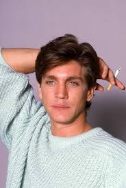 That photo pretty much sums up what Eric thinks about constant  photographing :D https://www.instagram.com/eric_the_corgi/