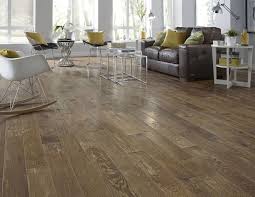 Want A Living Room Makeover Enter For A Chance To Win New Flooring Paint From Benjamin Moore New Furniture Fo Oak Lumber Hardwood Lumber Lumber Liquidators