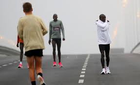 Kipchoge was running the marathon for a campaign known as breaking2. Nike Zoomx Vaporfly What Are The Shoes Eliud Kipchoge Wore In Ineos 1 59 Marathon And Why Are They Controversial The Independent The Independent