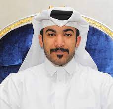 في أوائل عام 2017 بلغ إجمالي سكان قطر 2.6 مليون نسمة منهم 313.000 مواطن قطري (12٪) و2.3 مليون من المغتربين. ÙŠÙˆØ³Ù Ø£ØµØºØ± Ù‚Ø·Ø±ÙŠ Ø­Ø§ØµÙ„ Ø¹Ù„Ù‰ Ø§Ù„Ø¯ÙƒØªÙˆØ±Ø§Ø©