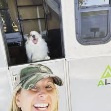 What are some pet-friendly RV resorts or camping options in Florida and  Georgia that allow more than 2 dogs?