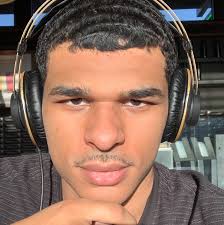 Lead guitarist and keys needed for punk rock band