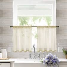 Keep reading for well lit and stylish kitchen curtain inspiration. Valances And Curtains With Shabby Valance 16 Ideas To Furnish With Taste Checopie