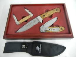 Oct 23, 2007 · avoiding the military kukri fake. Lot Winchester 2006 Limited Edition 3 Piece Knife Set 1 Fixed Blade With Sheath And 2 Folding Knives