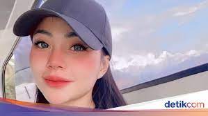 Download novel orang ketiga karya vennia lestari pdf menikah karena dijodohkan. Https Netral News En Reveal The Key To Home Happiness With Donna Agnesia Darius Mutual Love For News Html 2021 04 20t05 58 39z Https Assets Pikiran Rakyat Com Crop 0x92 1080x856 750x500 Photo 2021 02 15 3529263971 Jpg Https Netral News En