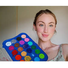 Abigail Moody's Instagram, Twitter & Facebook