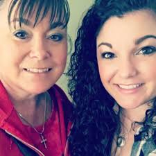 Please help me decide which looks better! A or B?