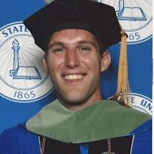 Chelsey Toney (@chelsmtoney)