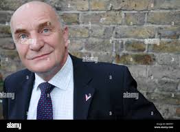 Stephen pound hi-res stock photography and images