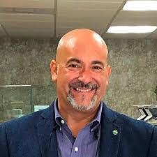 Diamond Warren's Instagram, Twitter & Facebook