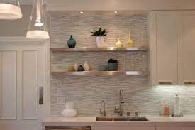 See how this easy switcheroo was a huge functional and beautiful improvement in our kitchen. Tolle Kuchen Fliesenspiegel Designs Modern Kitchen Tile Backsplash Kitchen Backsplash Designs Modern Kitchen Backsplash