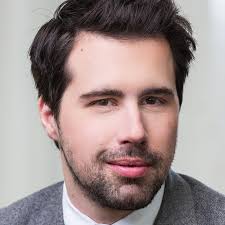 Splendeur et influence (2024)