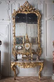 Pin By Kaebailey On Mobilya Aksesuar Baroque Decor Luxury Furniture Living Room Metal Wall Decor Bedroom