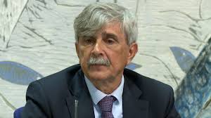 El rector de la ULE reitera que la Cirugía Equina del Hospital Veterinario  «funciona con normalidad» y los afectados dicen que «no funciona desde  julio»