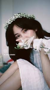 Leanna Charles's Instagram, Twitter & Facebook