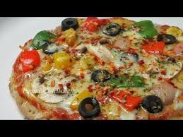 Instant And Easy Homemade Veg Tawa Pizza Recipe How To Make Pizza At Home Pizza Recipe W Pizza Recipes Easy Pizza Recipes Homemade Quick And Easy Pizza Recipe