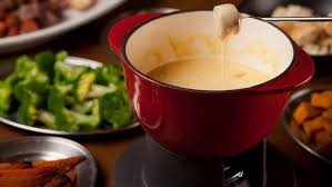Fondue Aux Fromages Et Whisky Recettes Signe M Food Fondue Cooking Recipes