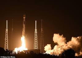 Nasa and spacex launched a new team to the international space station on friday, the first crew propelled into orbit by a rocket booster recycled from a it was the first time spacex reused a capsule and rocket to launch astronauts for nasa, after years of proving the capability on station supply runs. Spacex Falcon 9 Misses Droneship And Crashes After Starlink Mission Daily Mail Online