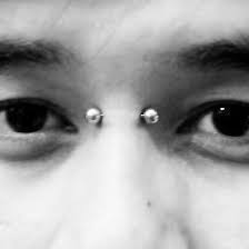 Bridge Piercing Boo S Ink Tattoo Face Piercings Cool Piercings Piercing