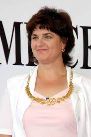 The greatest male rower of all time is widely considered to be britain's sir steve redgrave, with elisabeta lipa of romania often regarded as the best female rower. Elisabeta Lipa Facebook